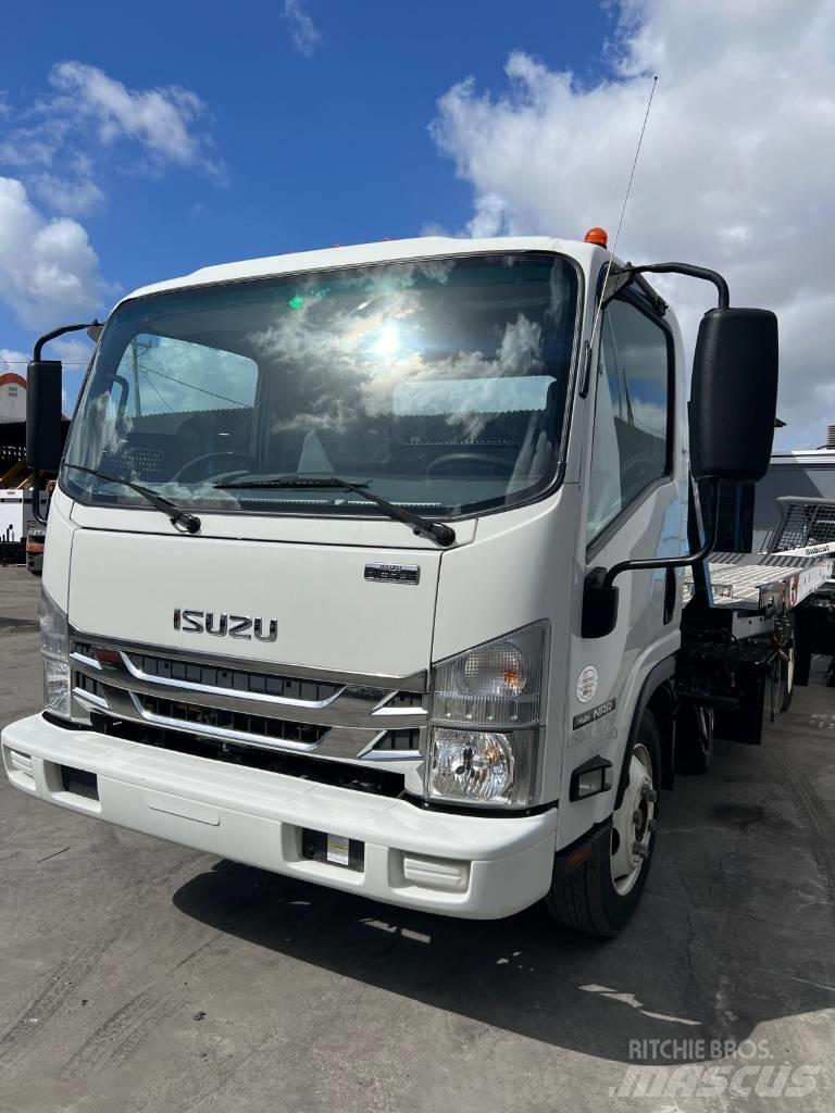 Isuzu NRR 4X2 Cable lift demountable trucks