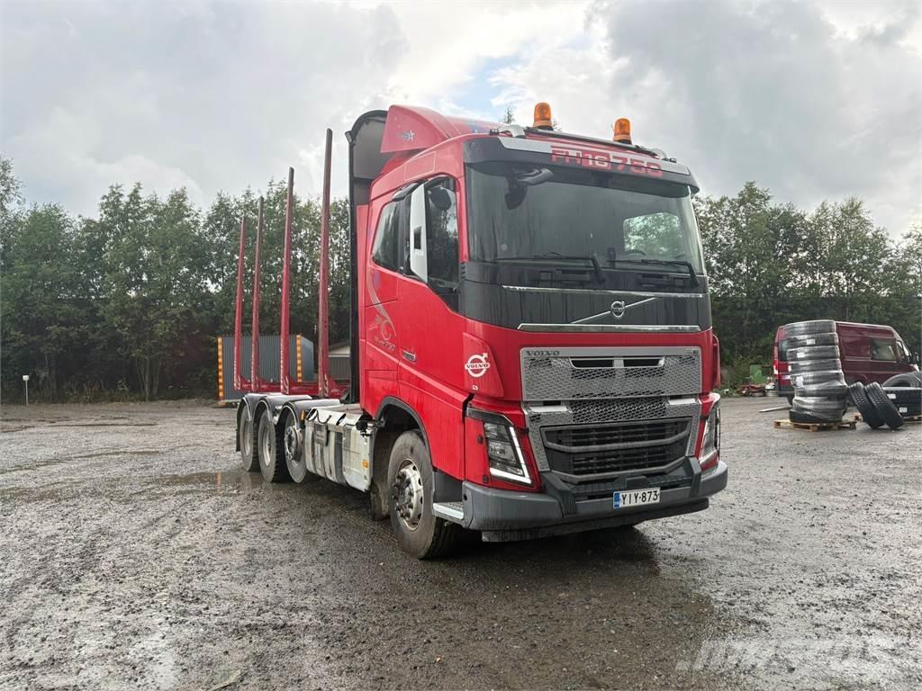 Volvo FH16 Timber trucks