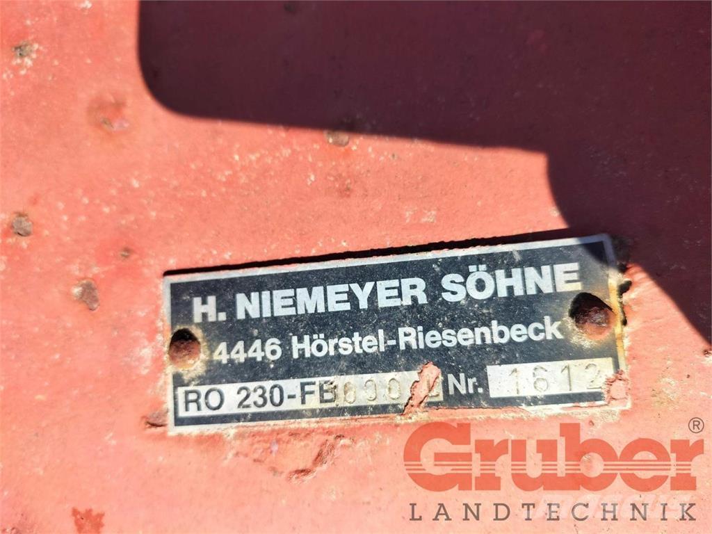 Niemeyer RO 230 Mowers