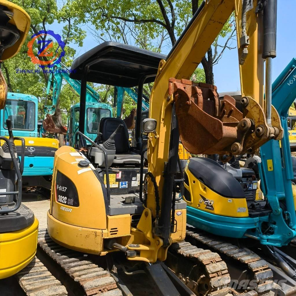 CAT 302 Mini excavators < 7t (Mini diggers)