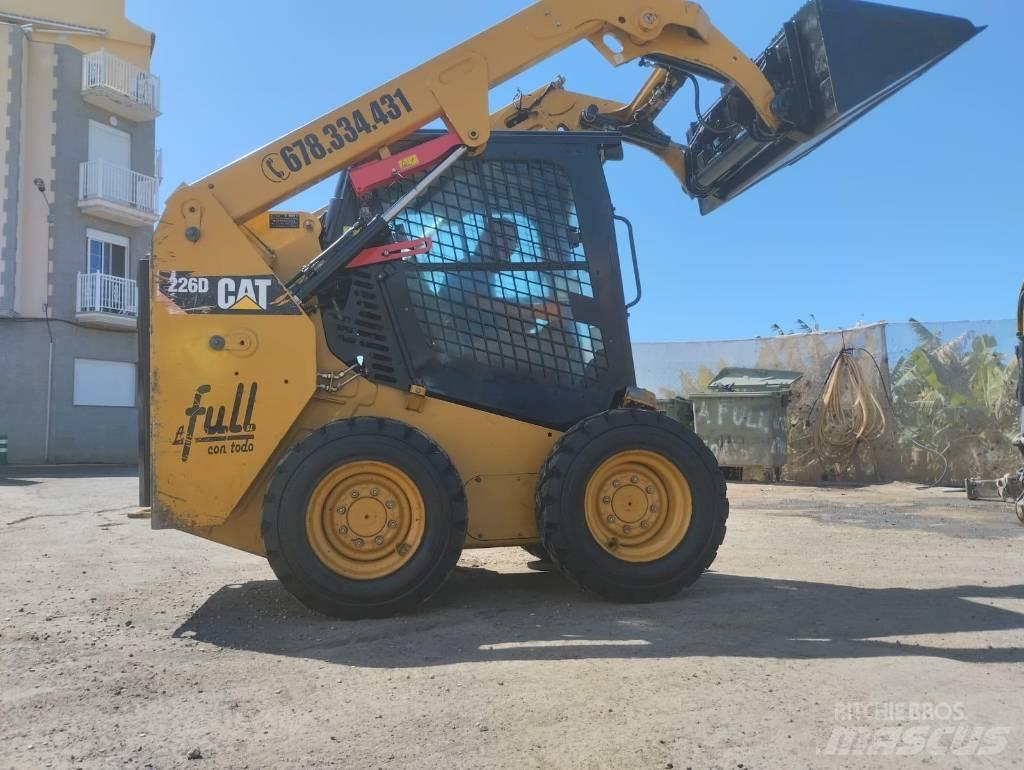 CAT 226 D Skid steer loaders