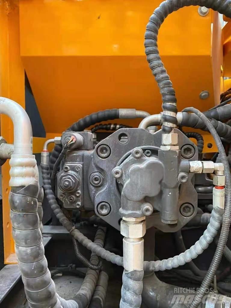 Sany SY 135 C Crawler excavators