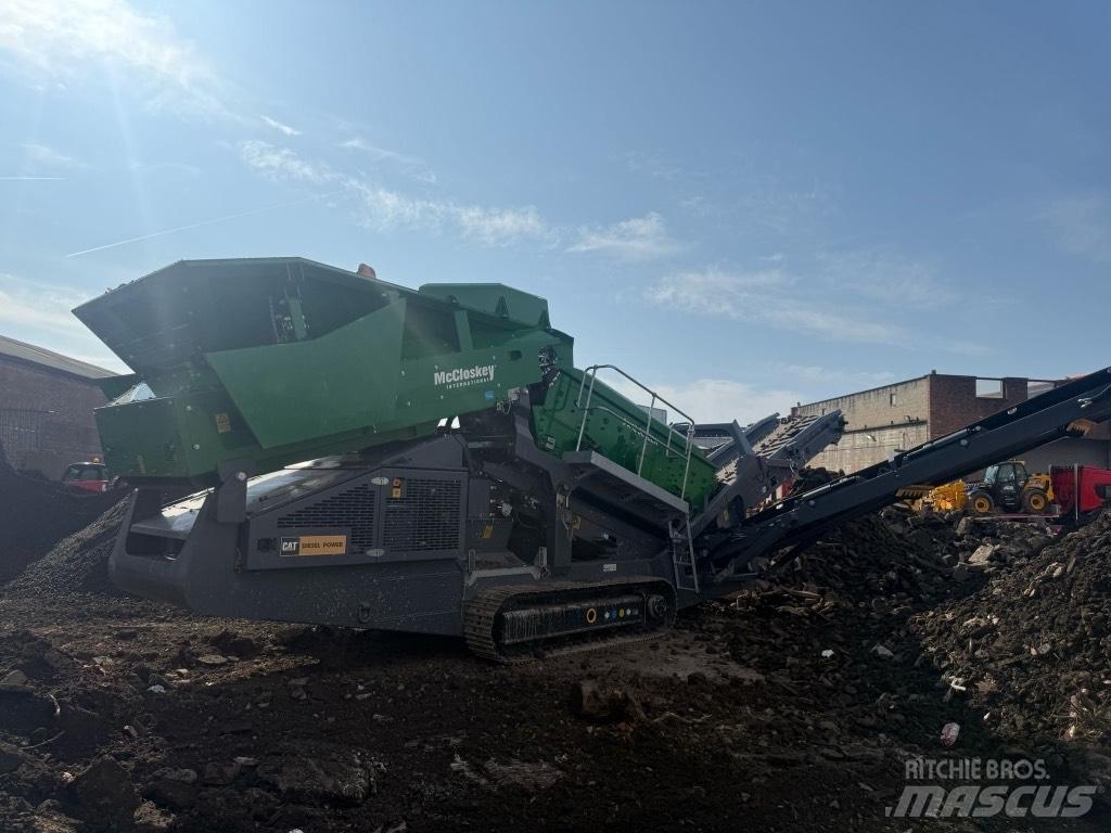McCloskey R105 Mobile screeners