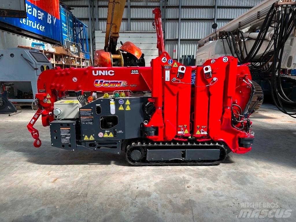 Unic URW 095 All terrain cranes