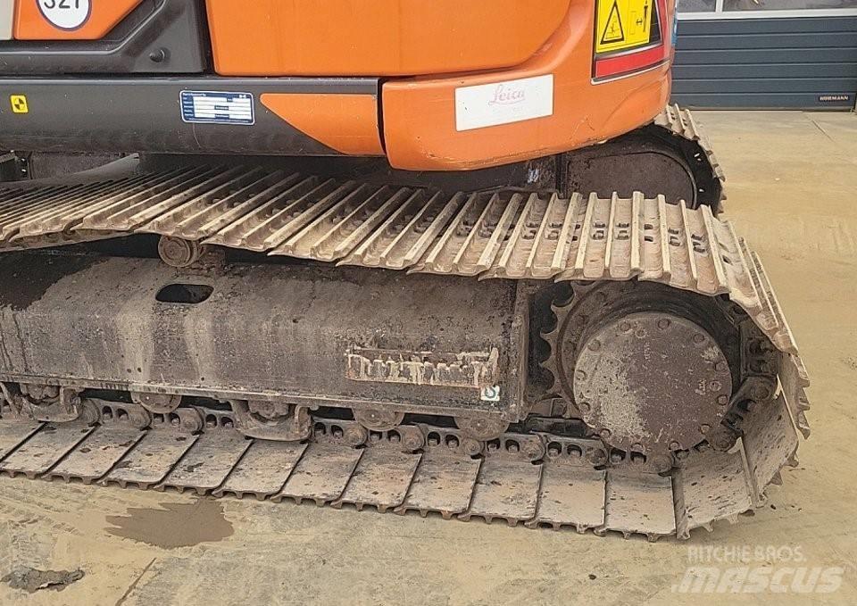 Hitachi ZX135US-7 Crawler excavators