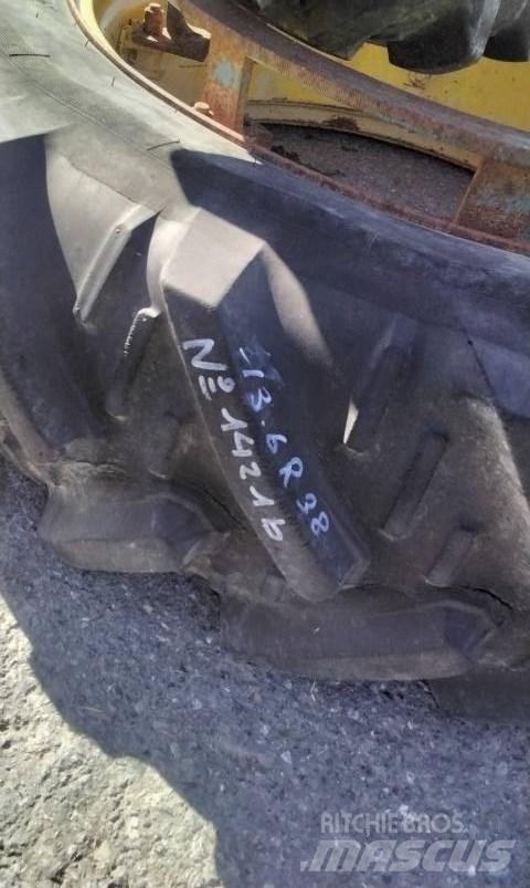 Kleber 13.6R38 Tyres, wheels and rims