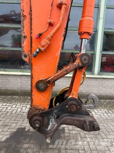 Hitachi ZX 210 LC-3 Crawler excavators