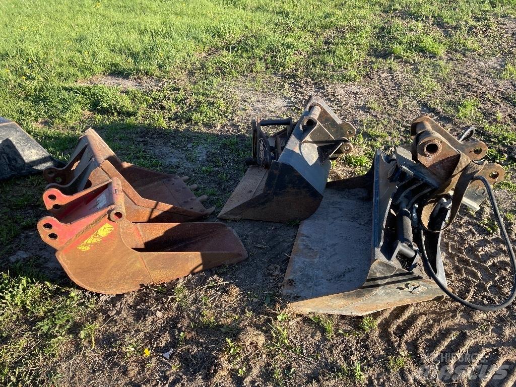 Hi-tec 310 Backhoe loaders