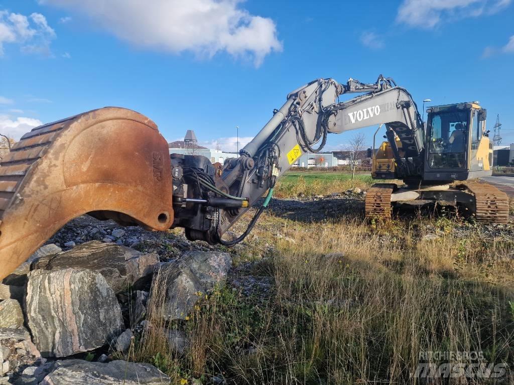 Volvo 220E Crawler excavators