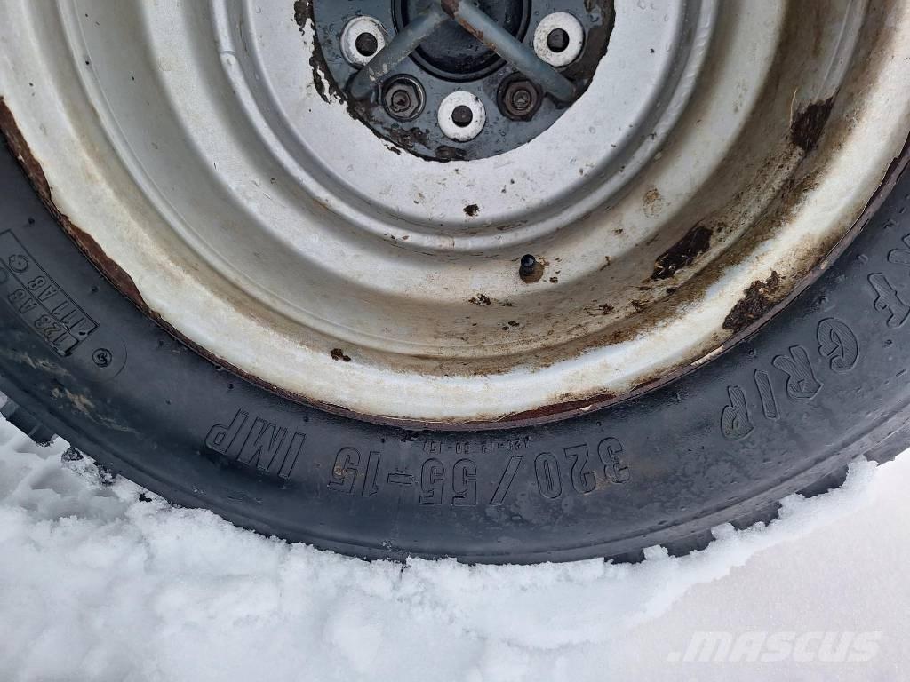 Avant 745 Multi purpose loaders