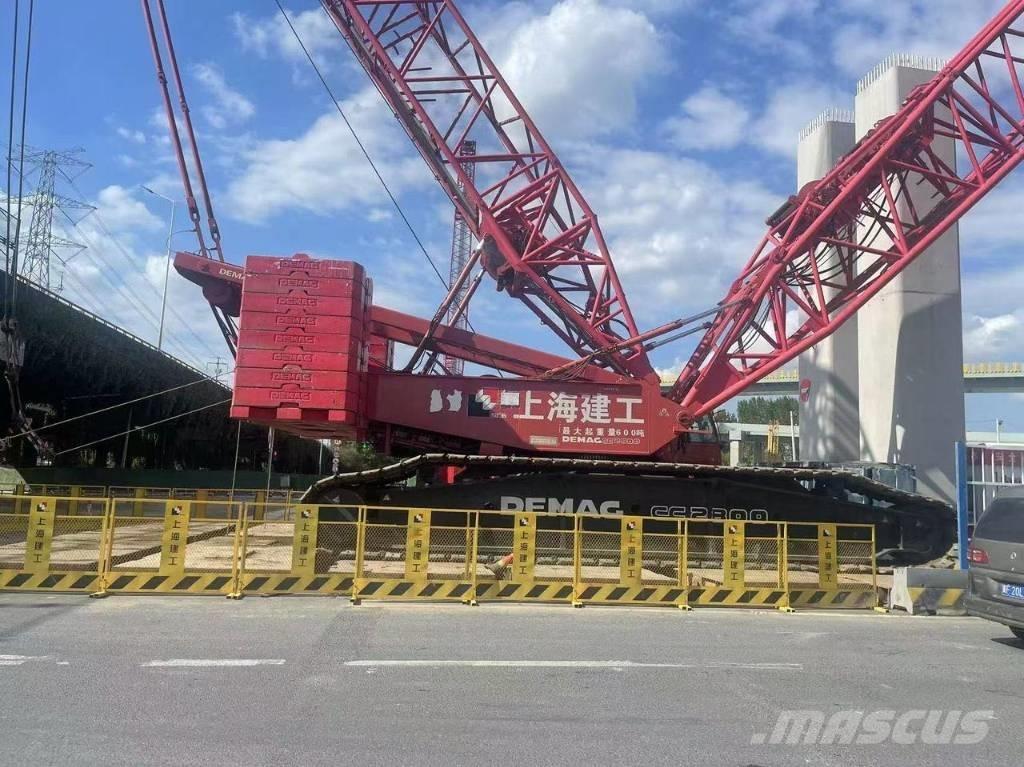 Demag CC 2800 Tracked cranes