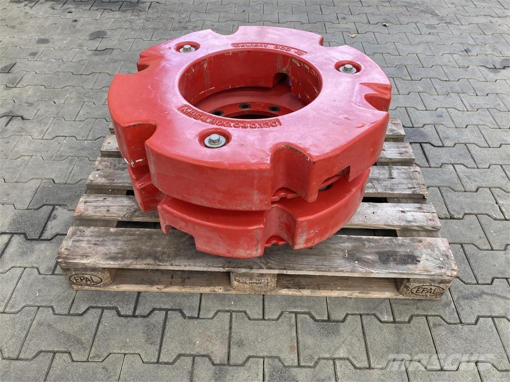 Fendt 2x 300 kg Agriculture - Others