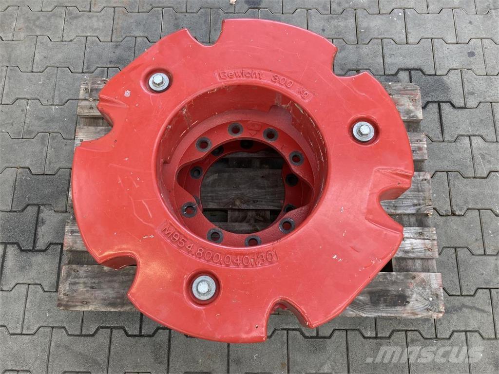 Fendt 2x 300 kg Agriculture - Others