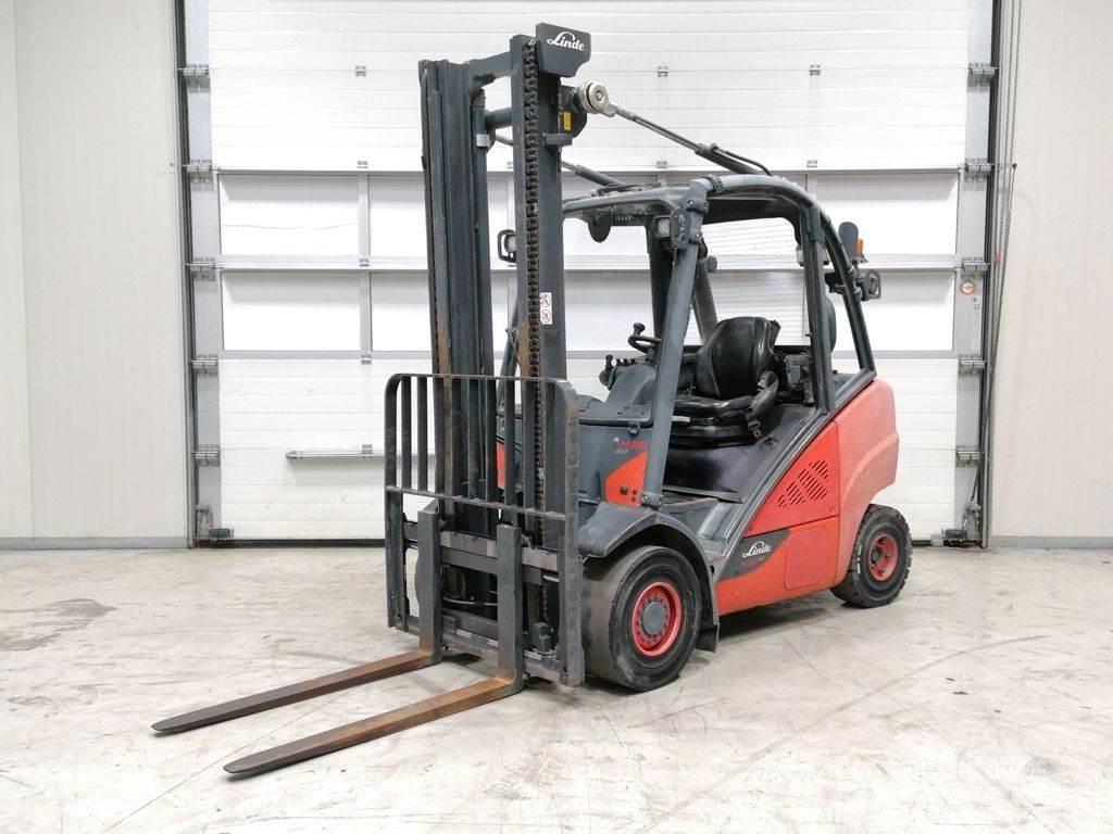 Linde H30D-02 Diesel trucks