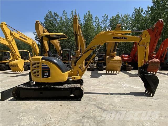 Komatsu PC35MR-2 Crawler excavators