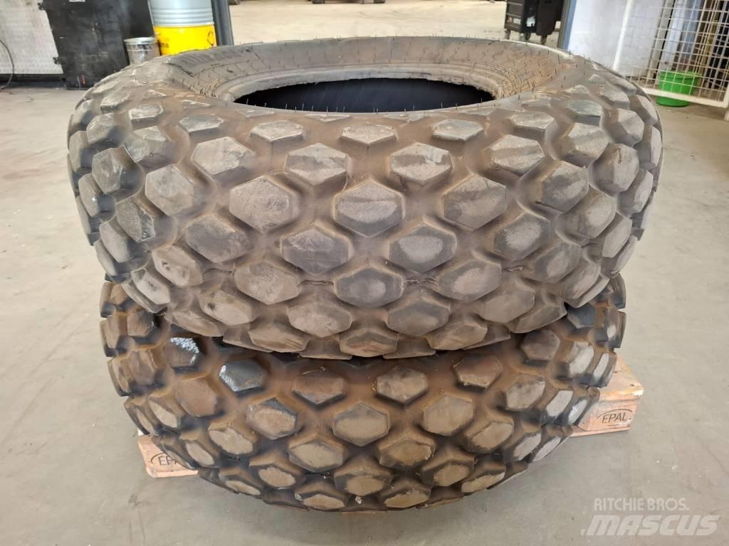 Alliance 16.9 - 24 Tyres, wheels and rims