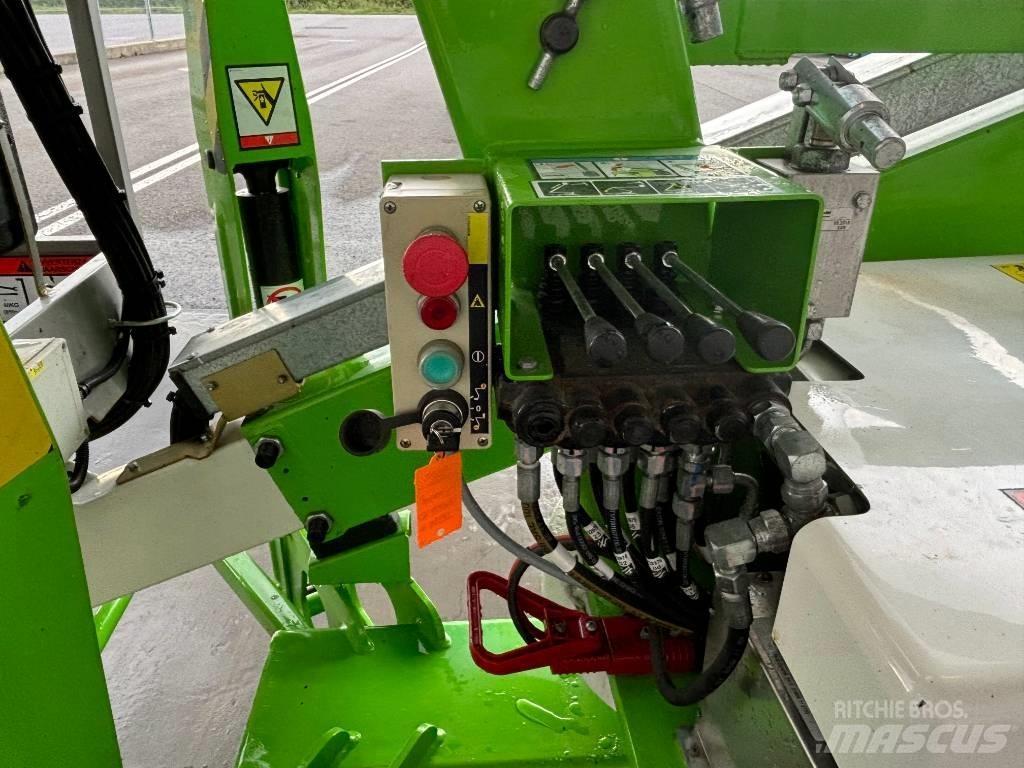 Niftylift 120 TET Trailer mounted aerial platforms