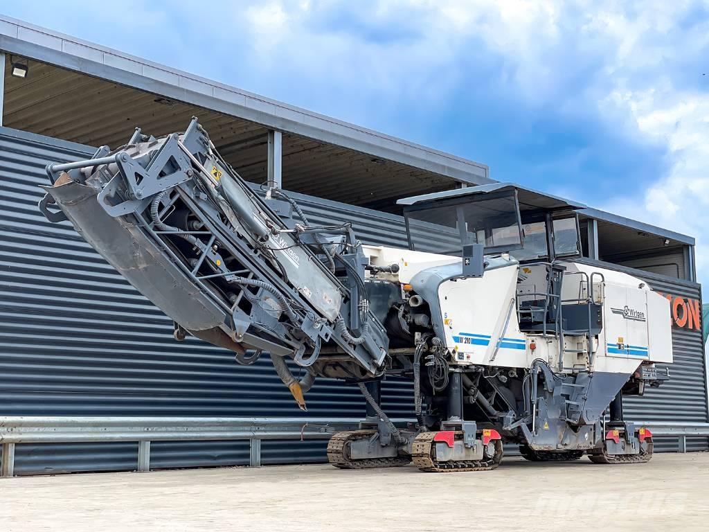 Wirtgen W 210 Asphalt cold milling machines