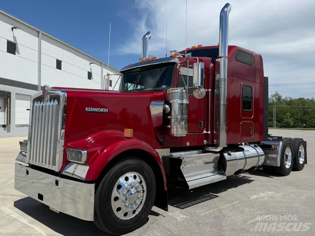 Kenworth W 900 L Tractor Units