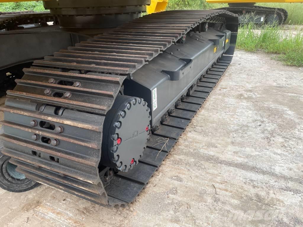 Komatsu PC 220 Crawler excavators