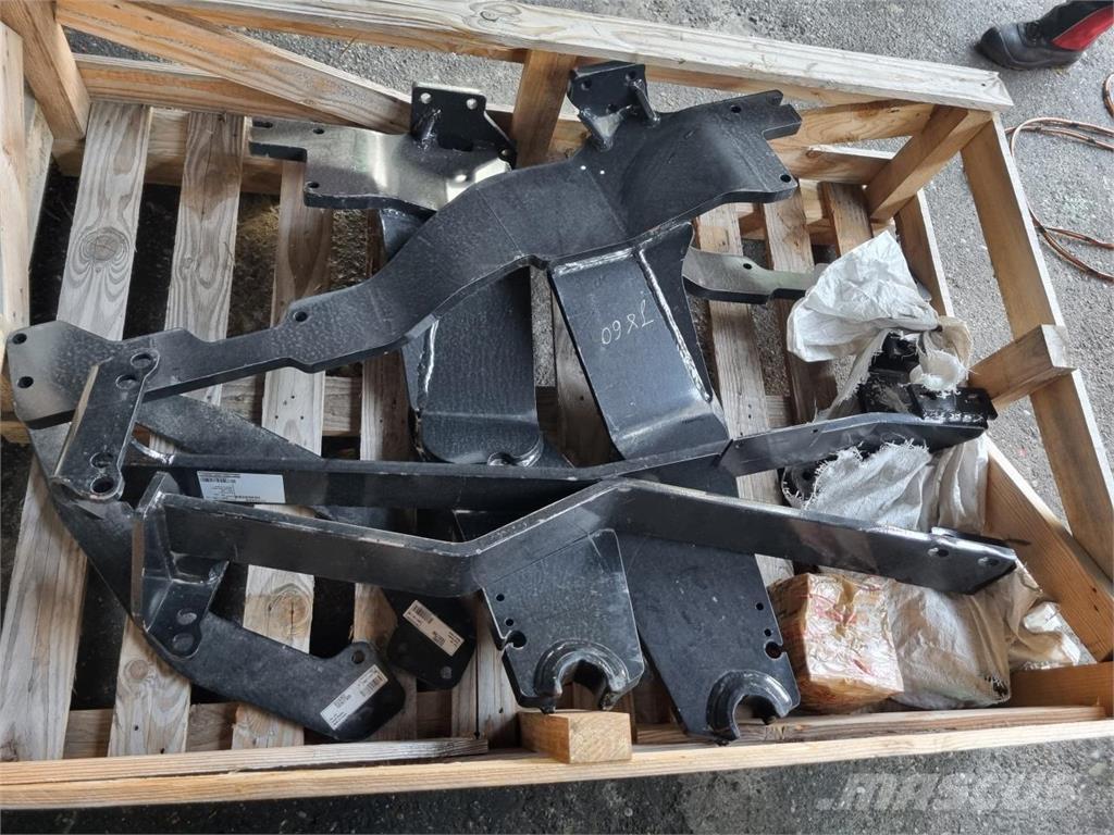 Ålö Anbauteile Front loaders and diggers