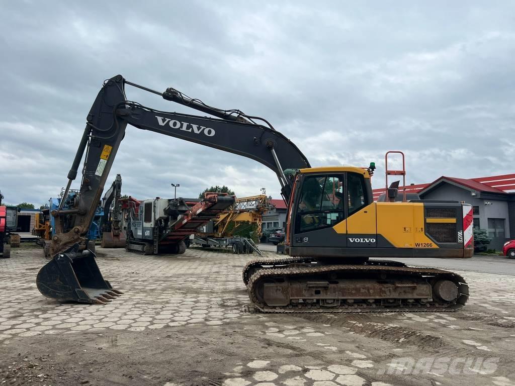 Volvo EC 220 E L Crawler excavators