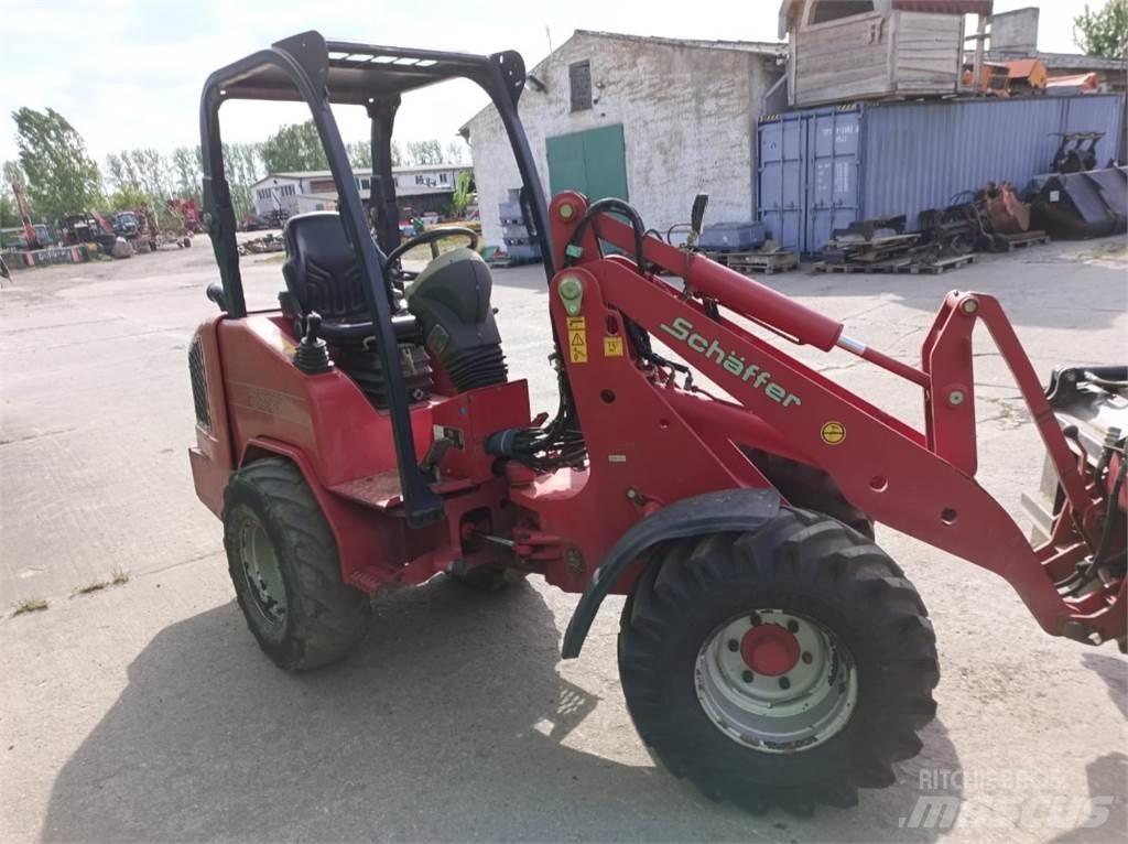 Schäffer 3350 Wheel loaders
