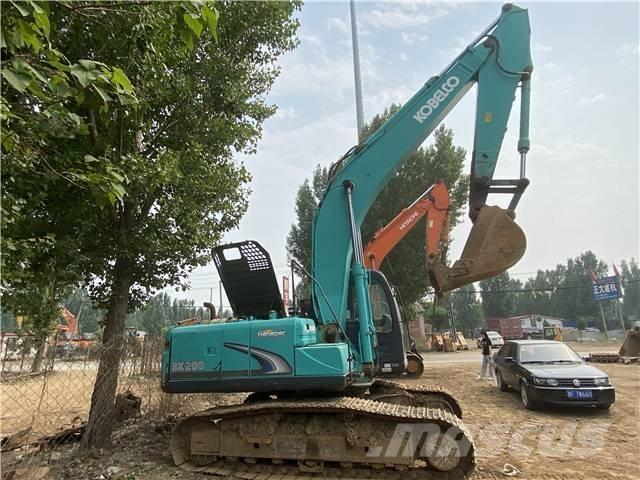 Kobelco SK 200 Crawler excavators