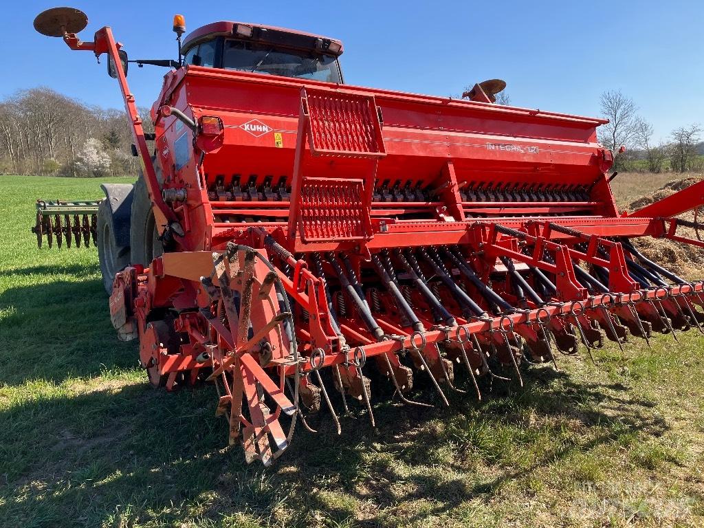 Kuhn Integra 4003 Drills