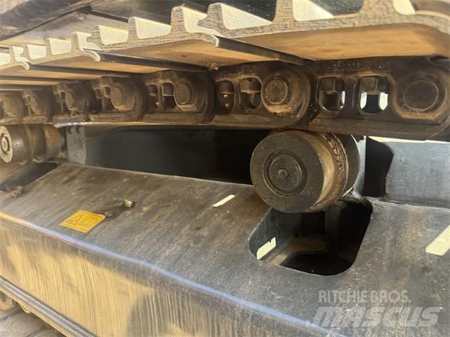 Hyundai Robex 220 LC Crawler excavators