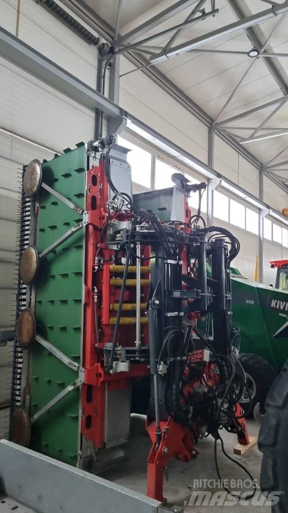 Reiter Respiro R7 Windrowers