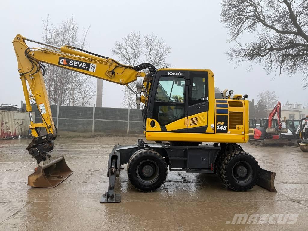 Komatsu PW 148-11 Wheeled excavators