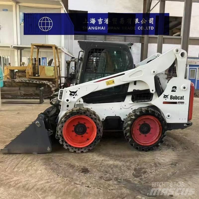 Bobcat S 750 Skid steer loaders