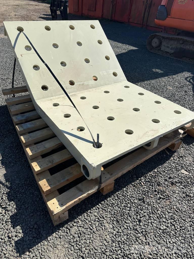 Metso LT 1213 Crushers