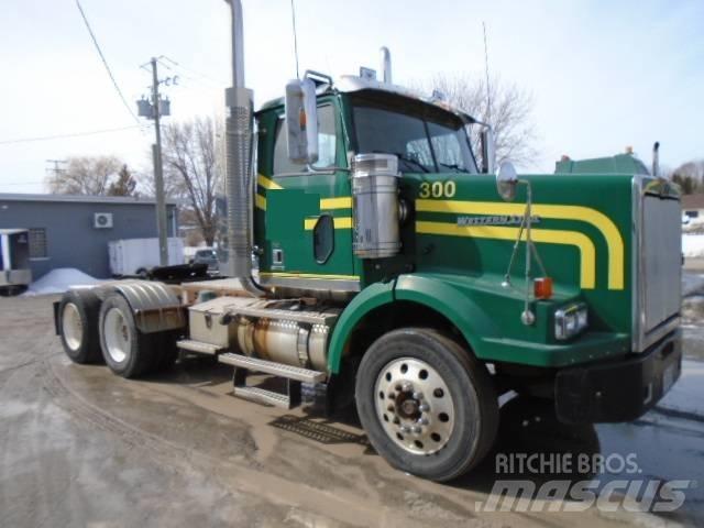 Western Star 4900 SF Tractor Units