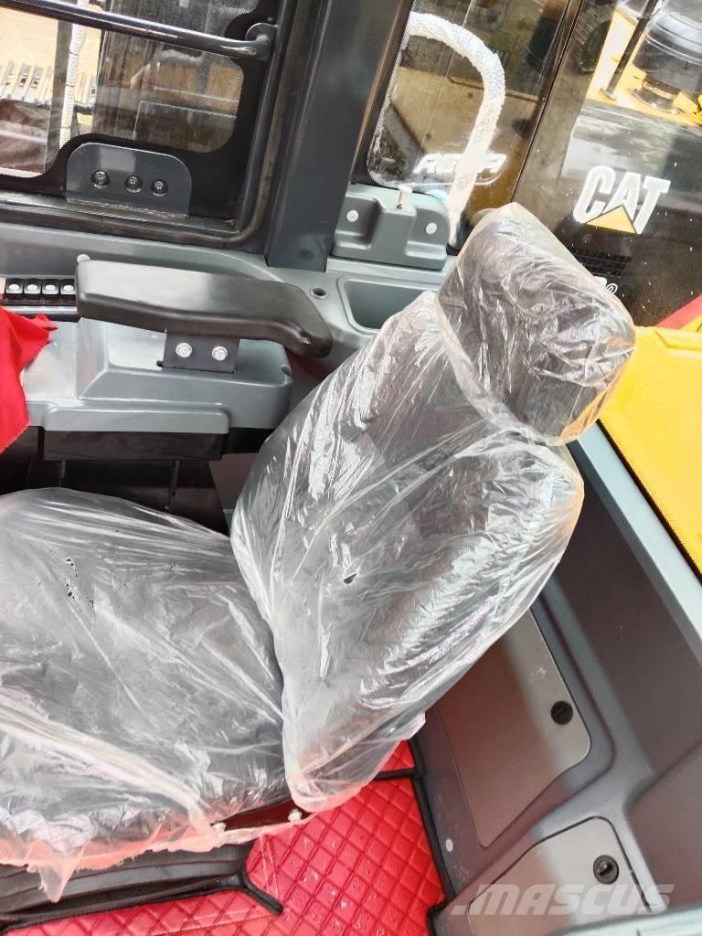 XCMG LW 500 KV Crawler excavators