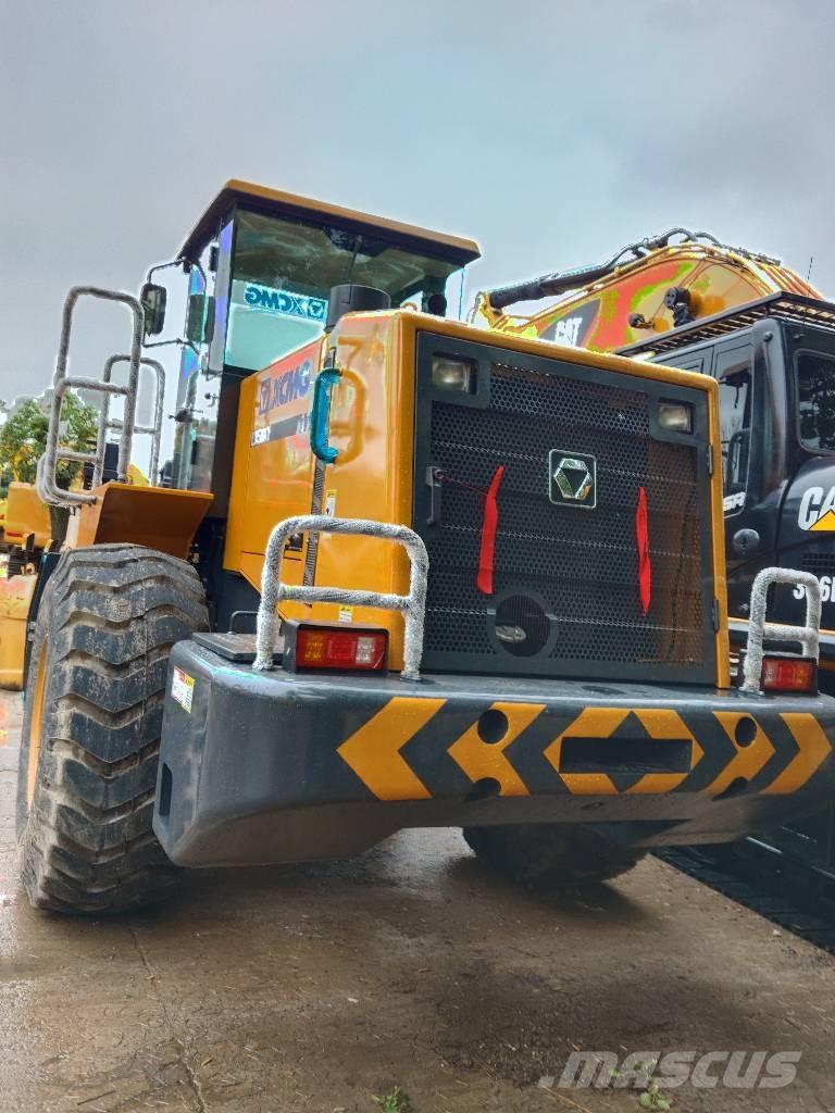 XCMG LW 500 KV Crawler excavators