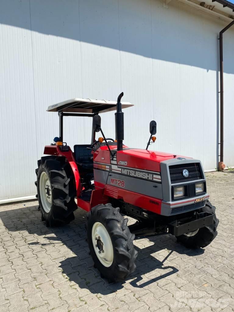Mitsubishi MT28 Compact tractors