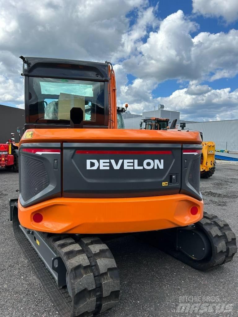 Develon DX85R-7 Midi excavators  7t - 12t