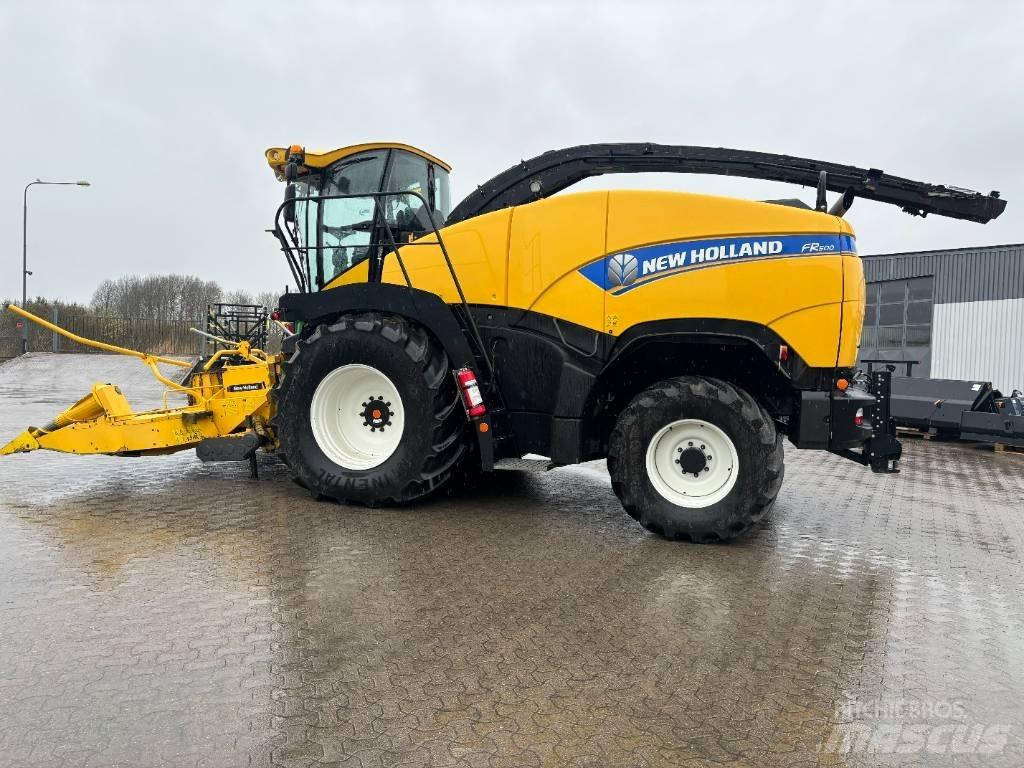 New Holland FR 500 Self-propelled foragers