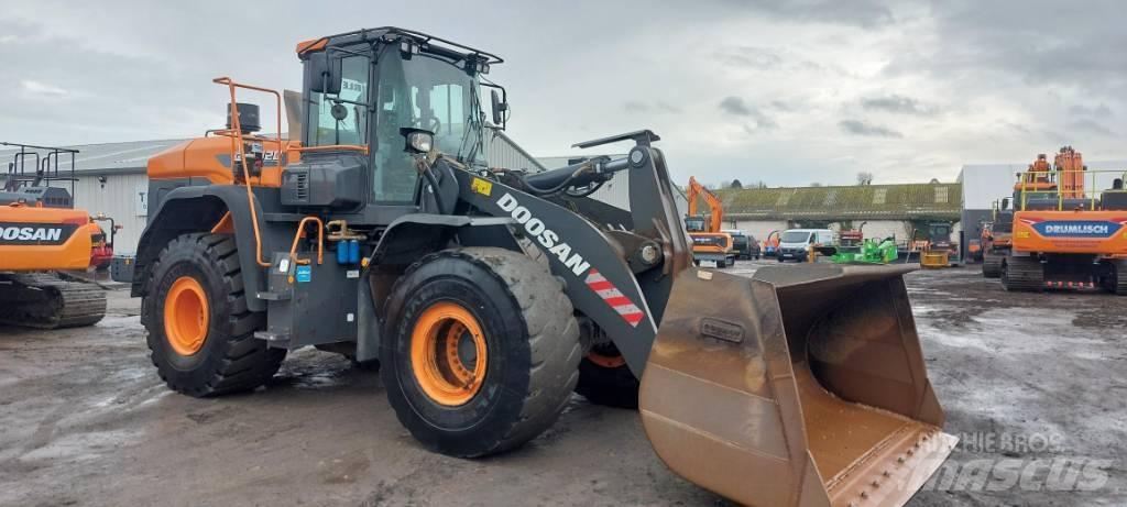 Develon DL420-7 Wheel loaders