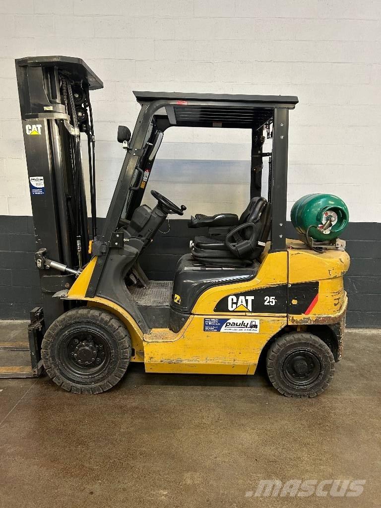 CAT GP 25 N LPG trucks