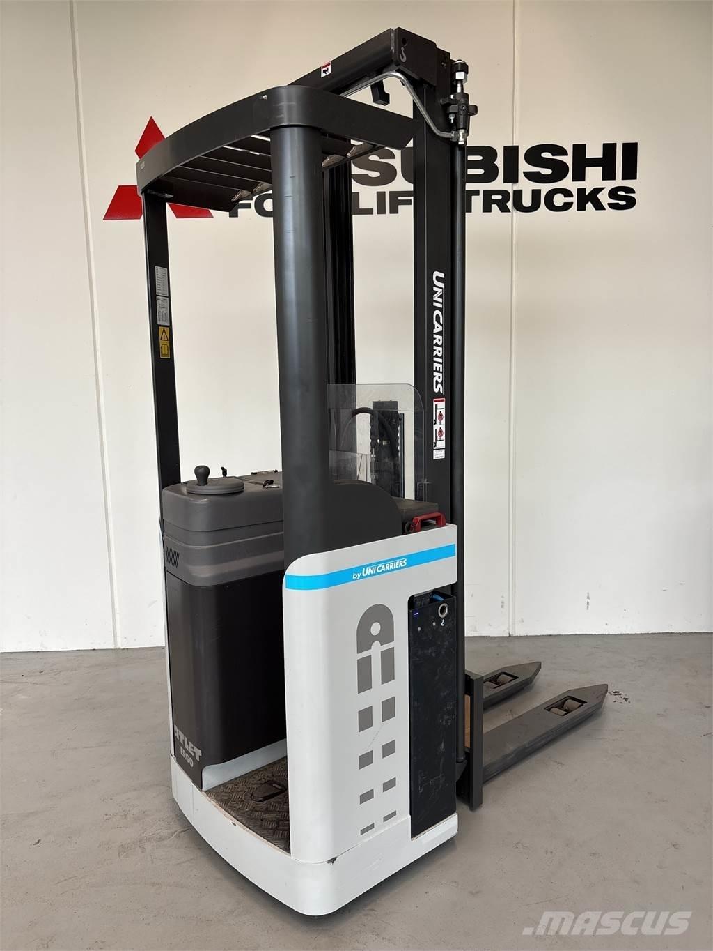 Atlet A160 Self propelled stackers