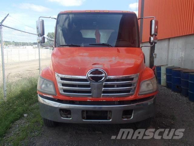 Hino 185 Flatbed / Dropside trucks