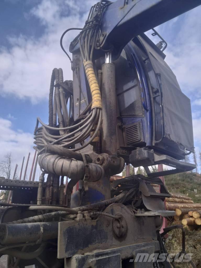 Loglift F118ST Timber cranes