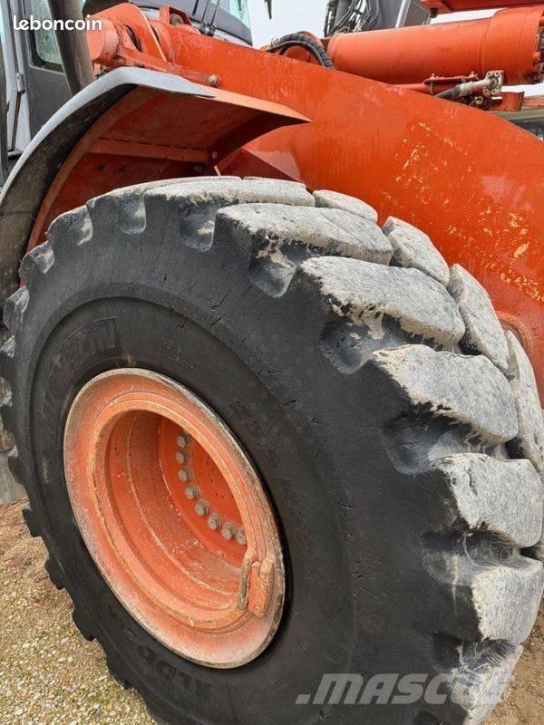 Hitachi ZW 250 Wheel loaders