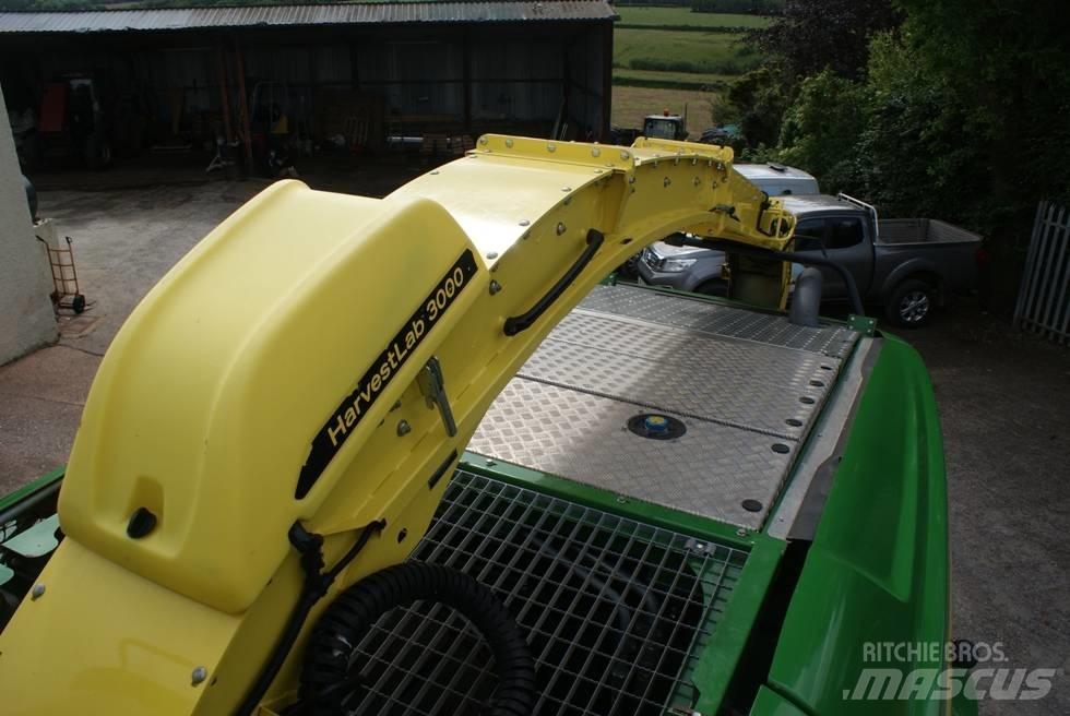 John Deere 8400 T Self-propelled foragers