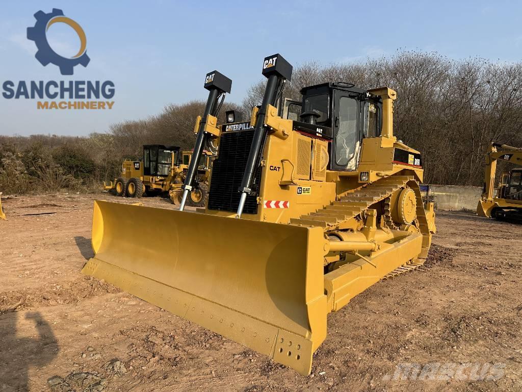 CAT D8R Crawler dozers