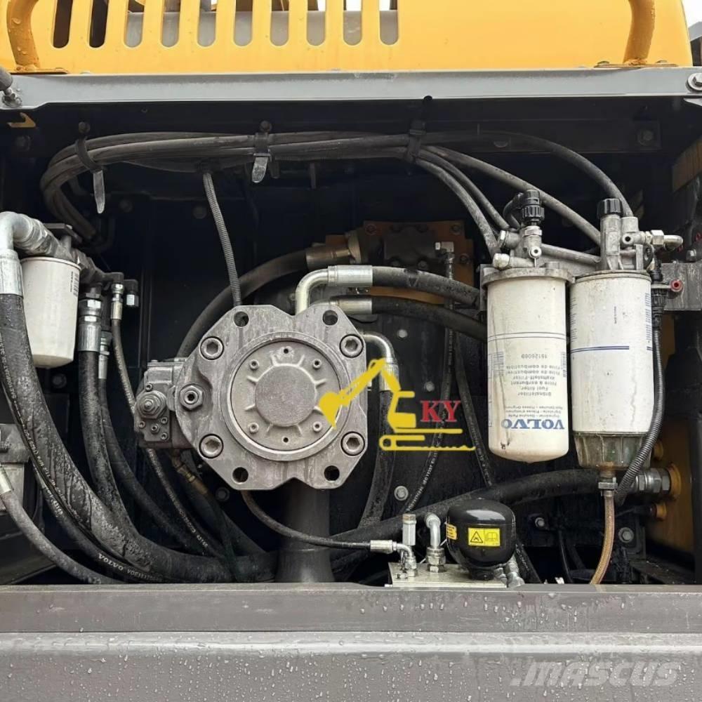 Volvo 380D Crawler excavators