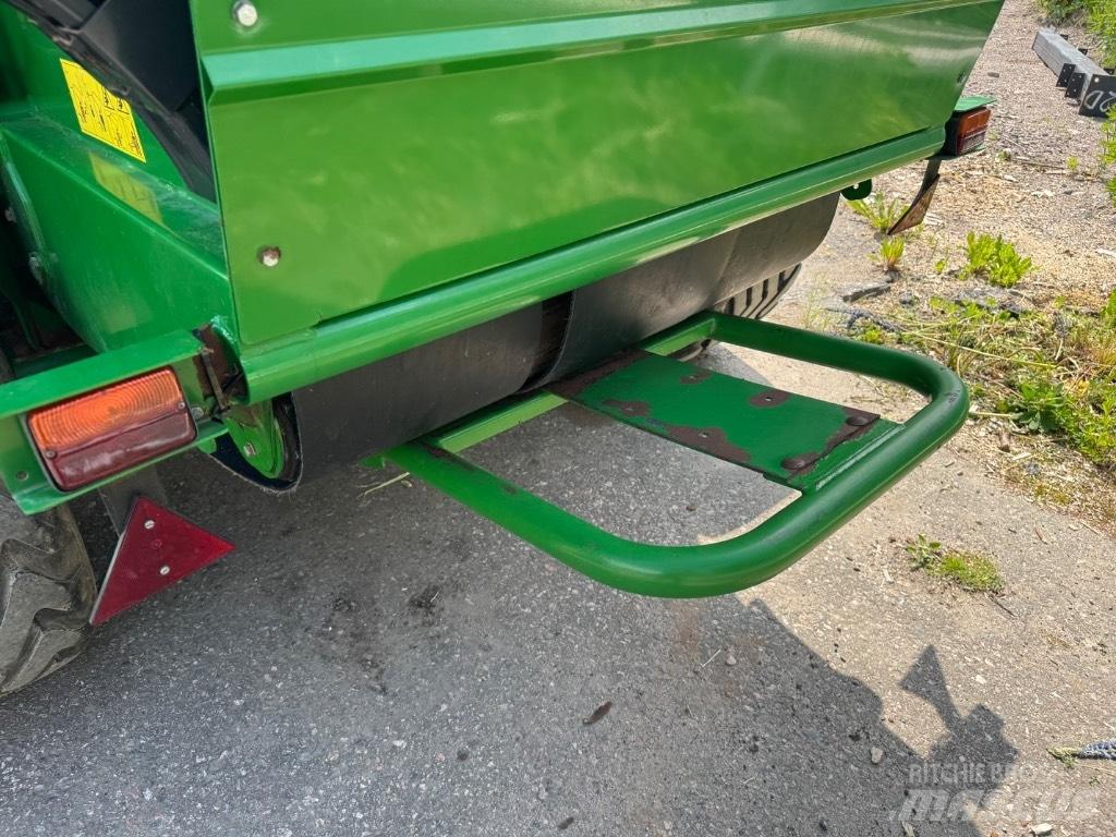 McHale V 660 Round balers